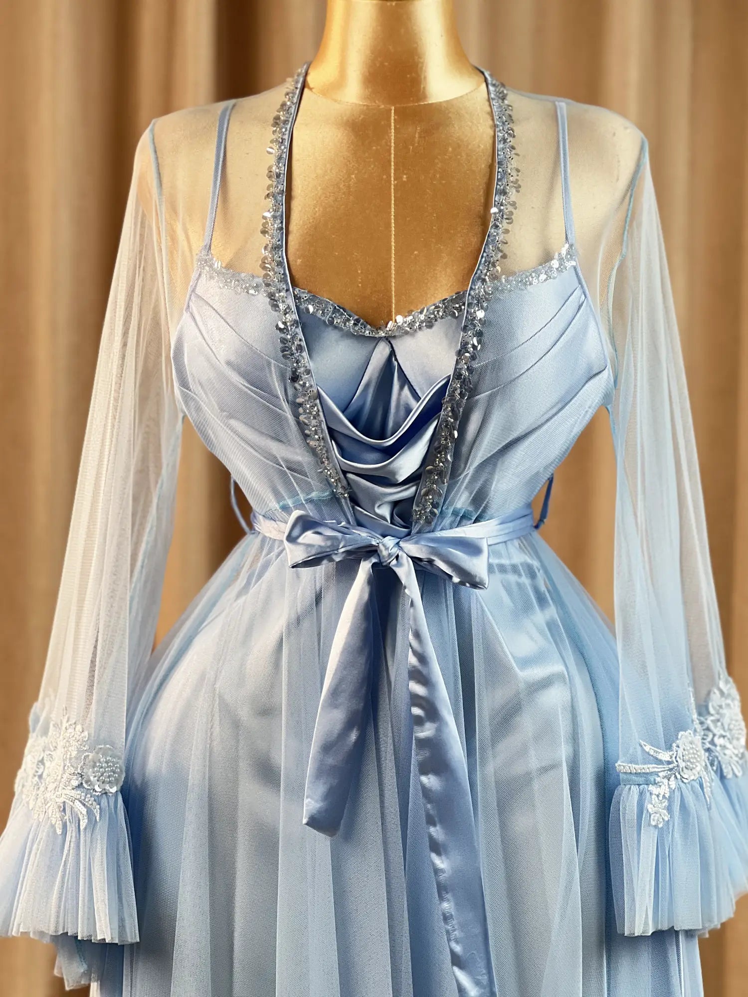 Long Bridal Rob Cod 7017