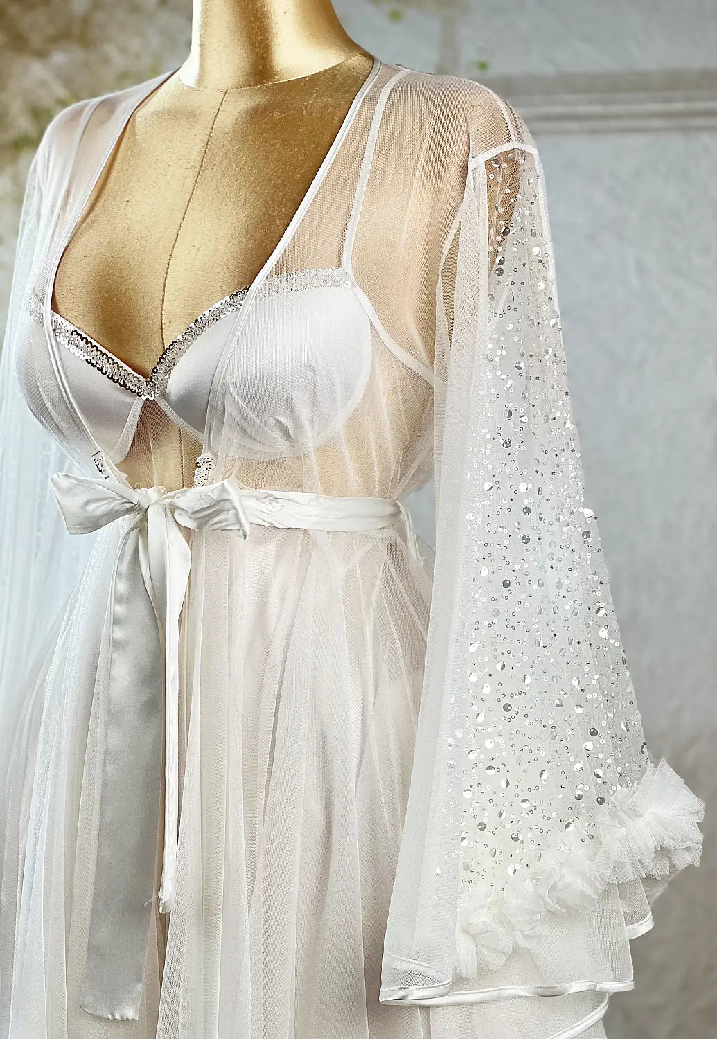 Short Bridal Rob Cod 2461 W