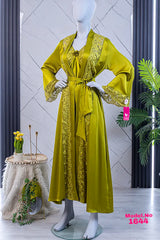 Long Bridal Rob Cod 1644