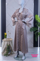 Long Bridal Rob Cod 1644