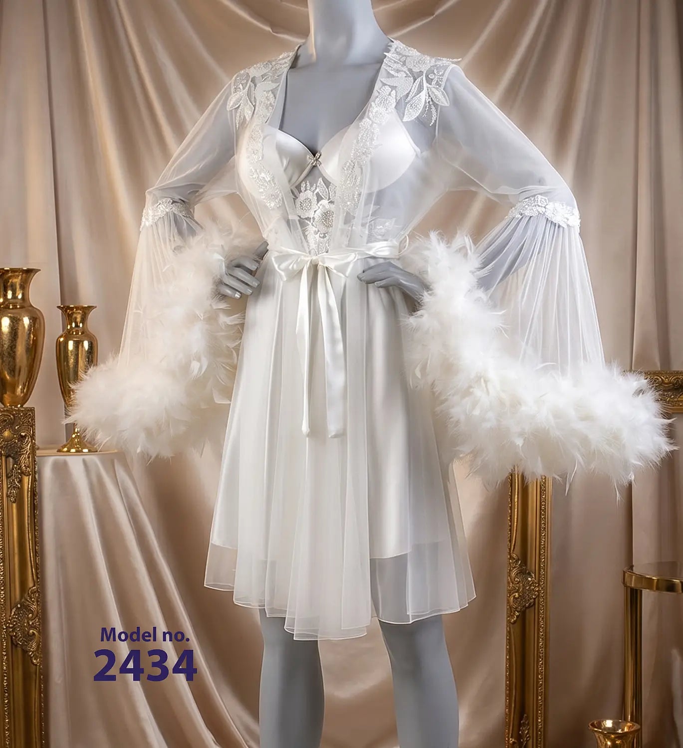 Short Bridal Rob Cod 2434 W