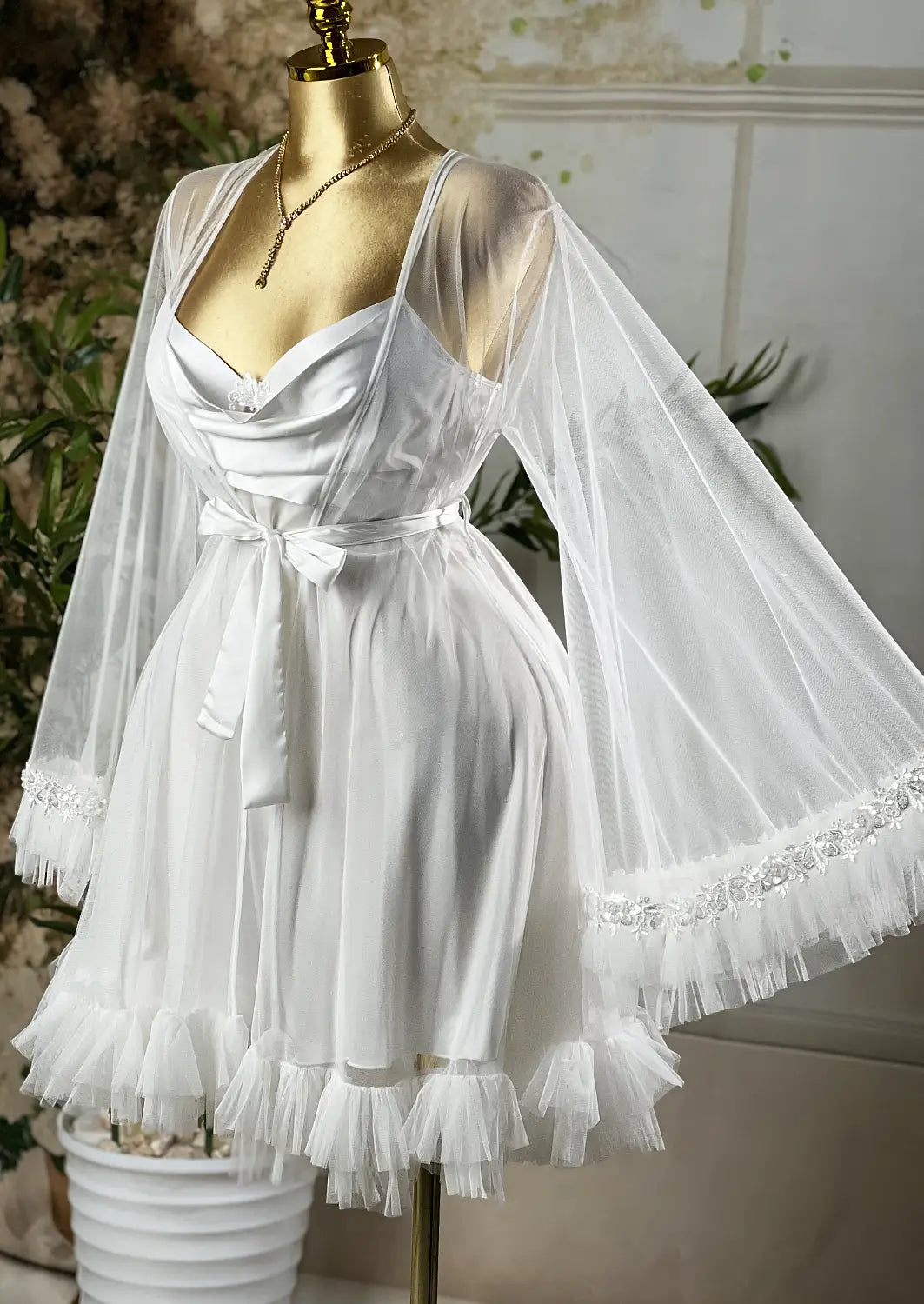 Short Bridal Rob Cod 9465