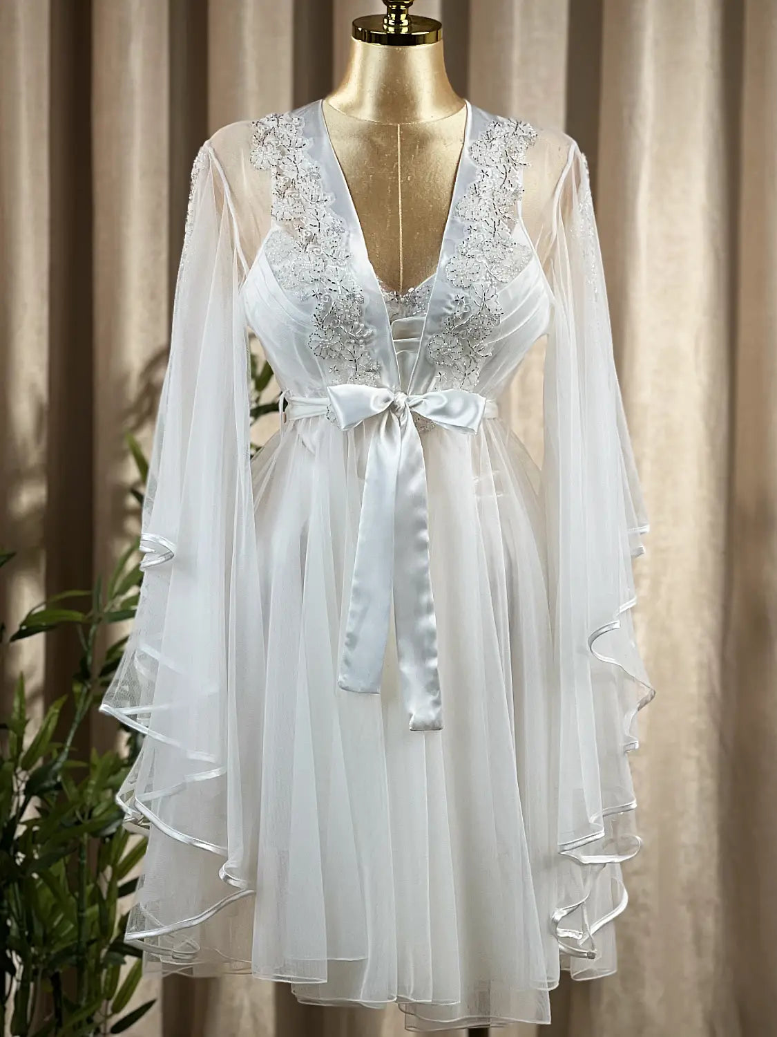 Short Bridal Rob Cod 2441 W