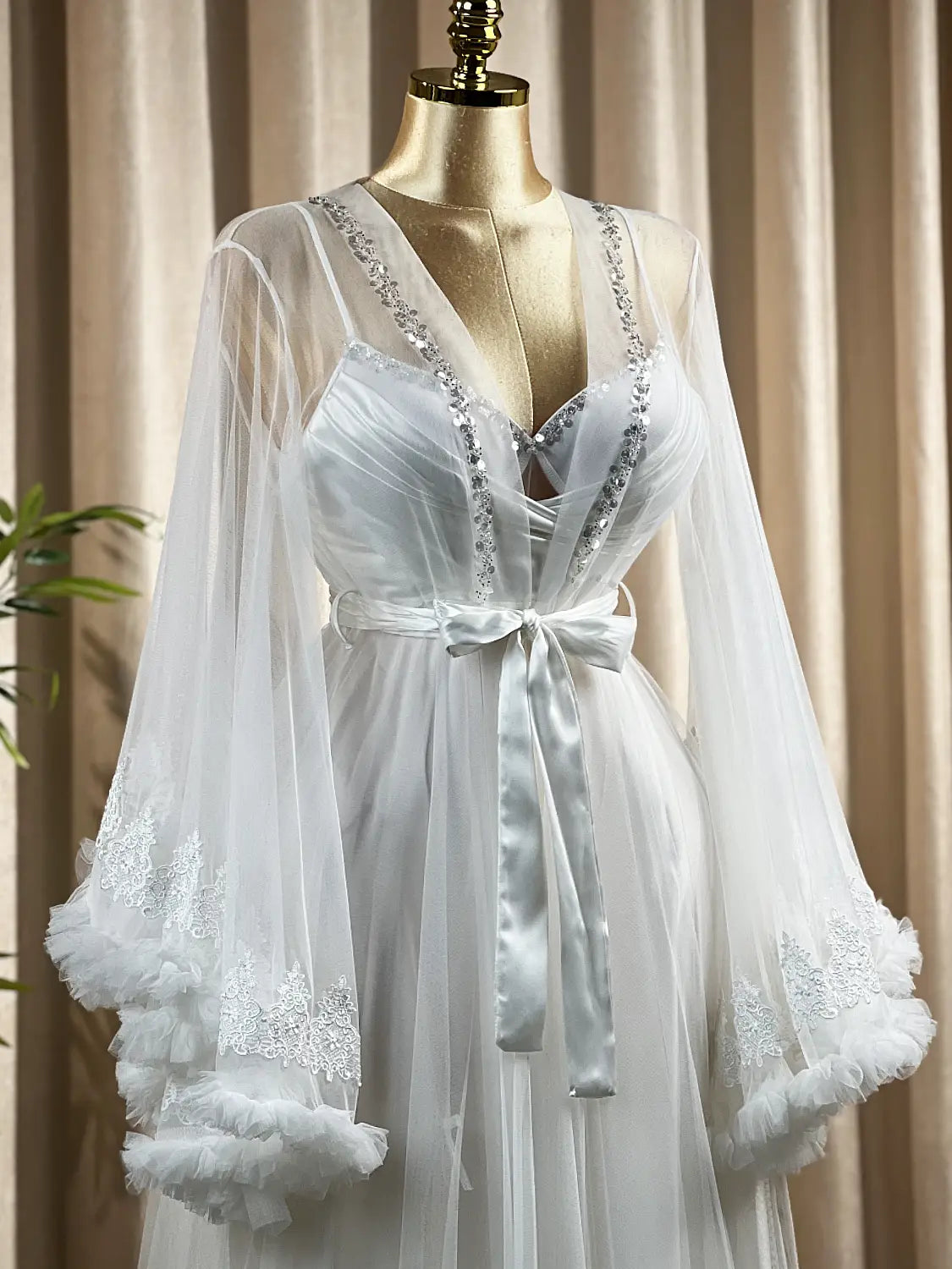 Long Bridal Rob Cod 1444 W