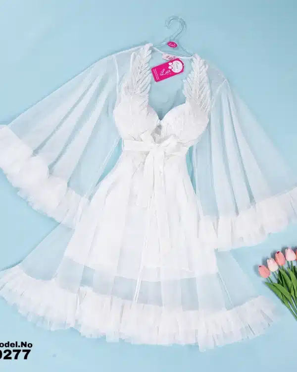 طقم صباحيه قصير أبيض كود 9277